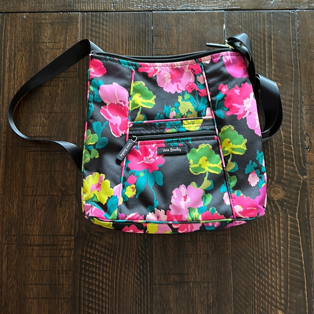 Multi colored Vera Bradley crossbody bag